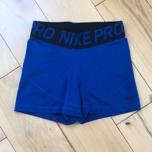 Women’s Nike pro spandex